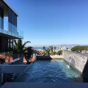 https://bayview-guest-house.hotels-capetown.com